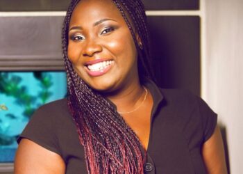 [Intw] Francine Aké, « faites ce que vous voulez et ensuite cherchez à gagner votre vie »
