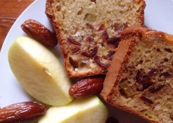 [Les gourmandises de Karelle] Le Cake aux Dattes et aux Pommes