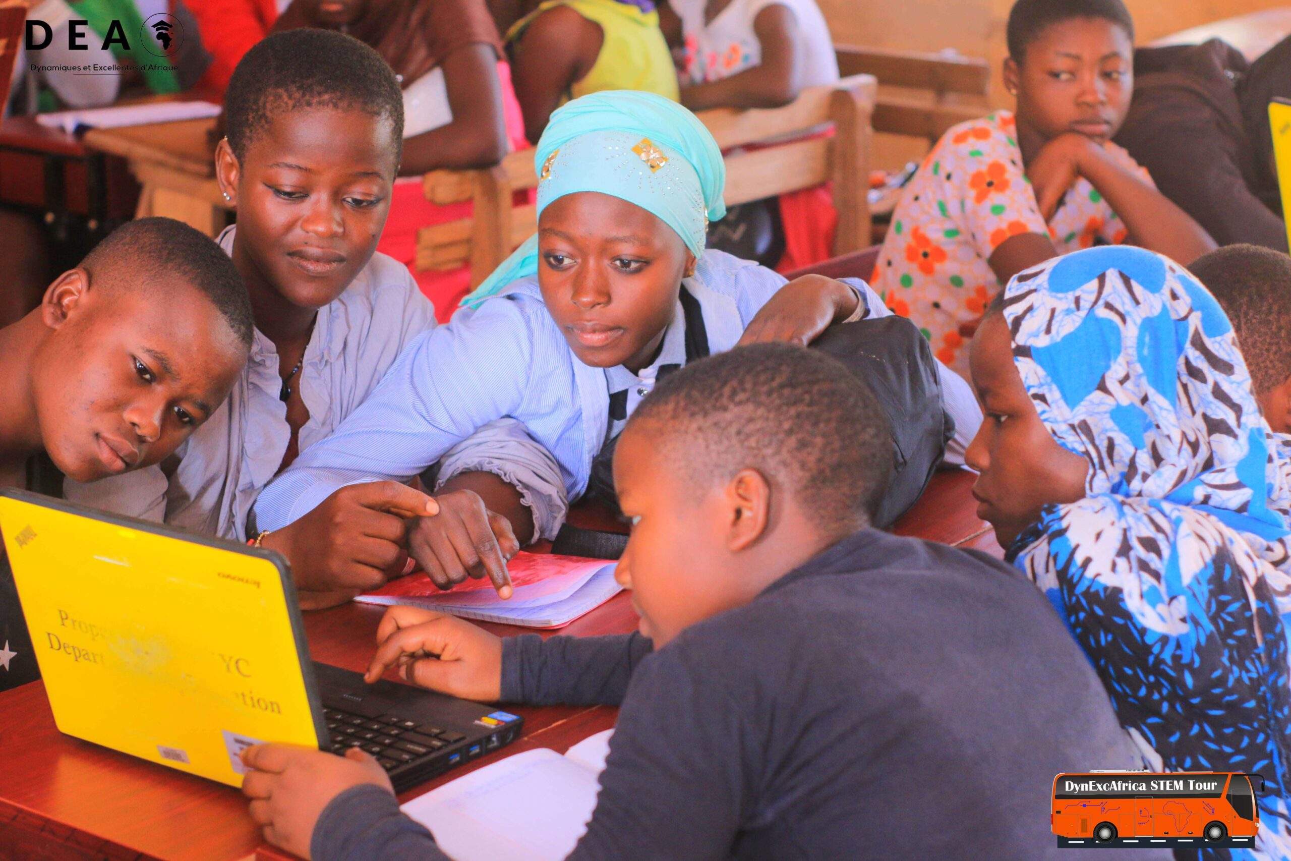 [News] DynExcAfrica Tour: Plus de 600 filles formées aux outils informatiques dans la région du Poro