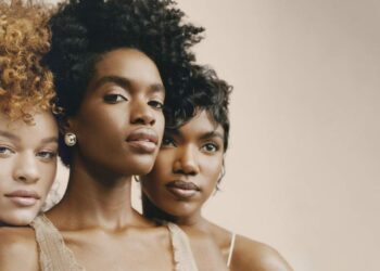 Cheveux afro : La clé d&rsquo;une chevelure éclatante