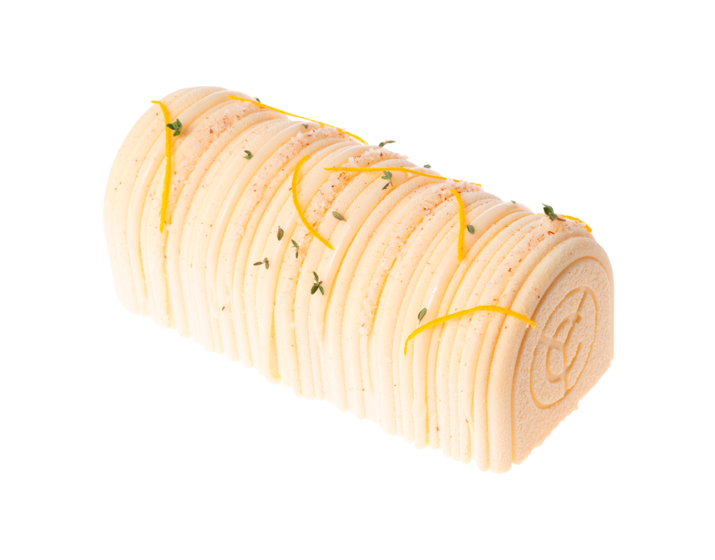 YANN COUVREUR PÂTISSERIE Exclusivité Bûche Mandarine amande 6 personnes