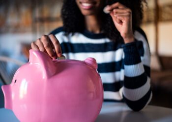 10 conseils pratiques pour être millionnaire en 2024 - AYANA