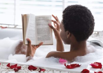 Saint-Valentin en solo : 5 idées pour célébrer l&rsquo;amour de soi en 2025