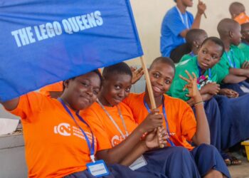 DynExcAfrica forme une nouvelle génération de jeunes filles aux STEM en Côte d’Ivoire