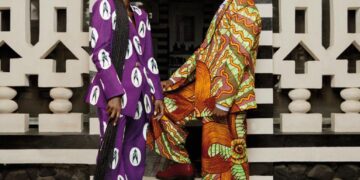 Sarah Diouf et Trevor Stuurman célèbrent l’héritage africain à travers leur collaboration:  Icons Last Forever de Vlisco